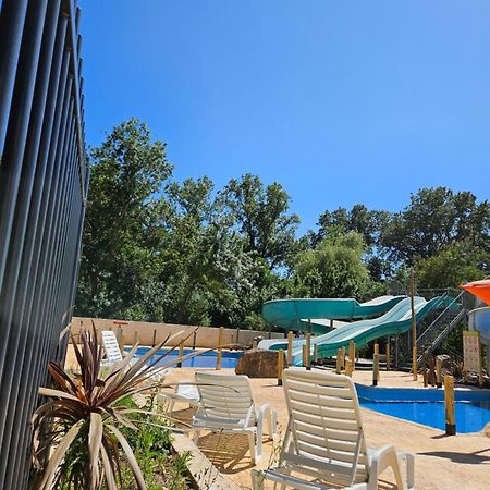 Mobile-Home Hyeres Var Climatise Dans Camping Avec Piscine Jusqu'A 6 Personnes Exterior photo